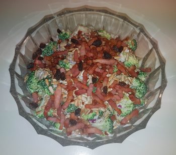 Broccolisalat1