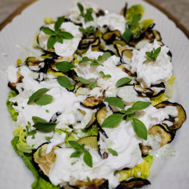 Squashsalat med burrata